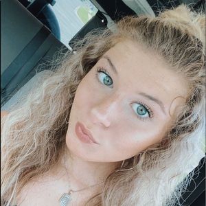 Meet your Posher, Allison